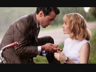 love at your fingertips / populaire - 2012